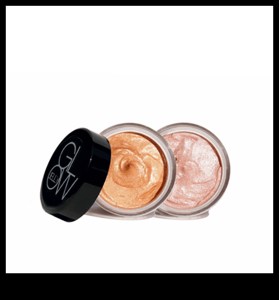 Μινιμαλιστικά highlighters Glowing Beauty για φυσική, χωρίς κόπο λάμψη 4 Glowing Beauty: Embracing Effortless Radiance με μινιμαλιστικά highlighters