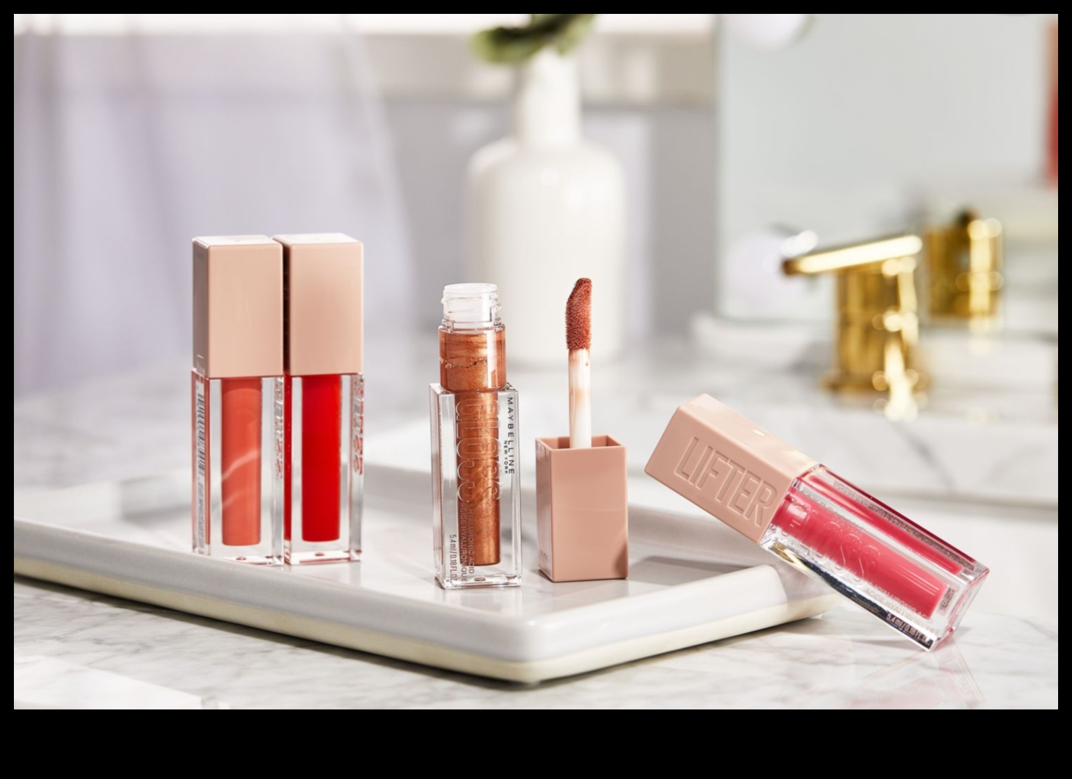 Long-wearing Lip Glosses για ειδικές περιστάσεις λάμπουν όλη τη νύχτα 5 Lip Gloss για ειδικές περιστάσεις: Long-wearing Formulas for Events
