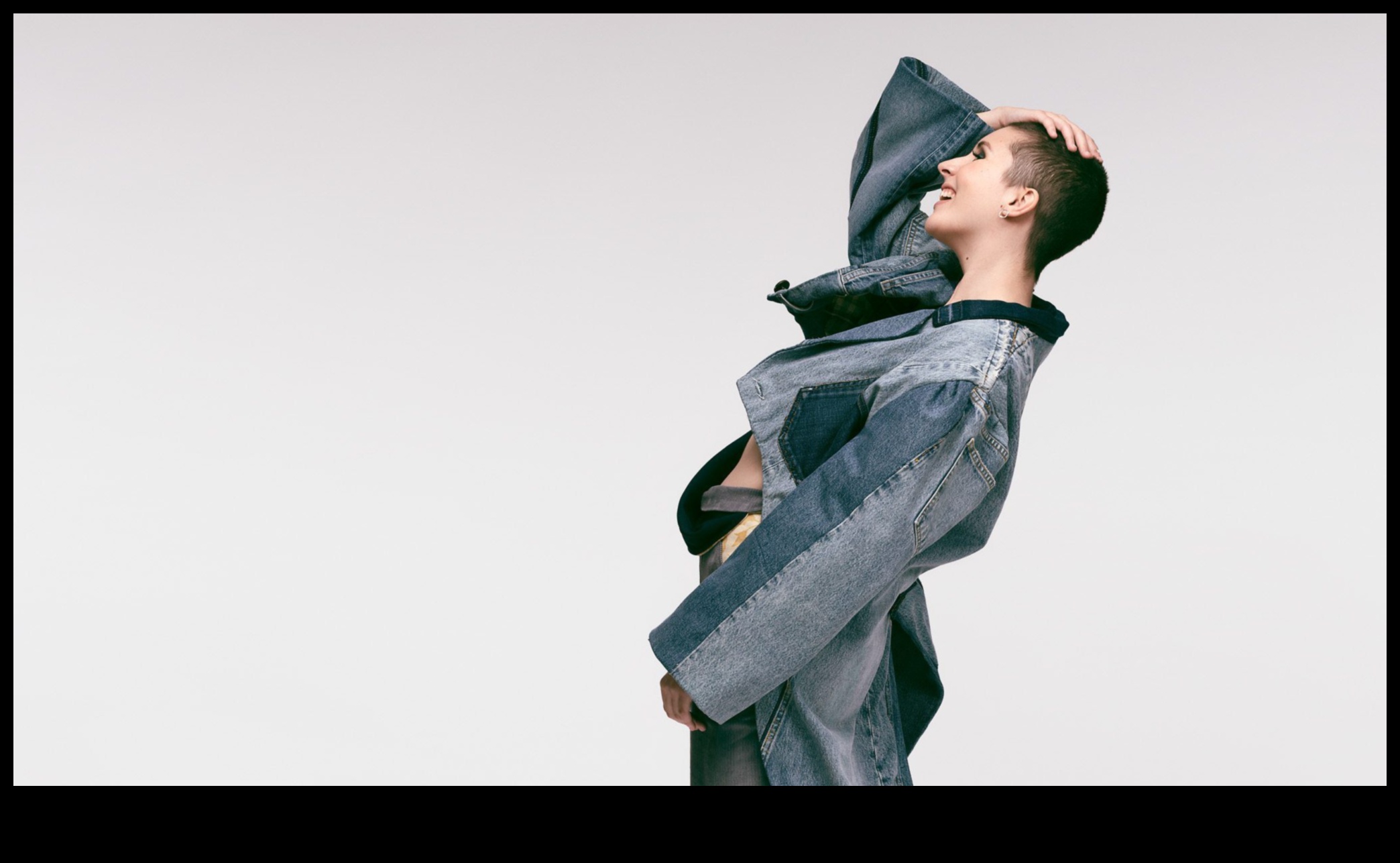 Upcycled Fashion Μια βιώσιμη επιλογή 2 Upcycled Fashion: Creating Wearable Art με DIY Crafts